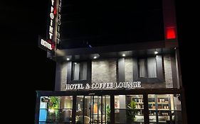 Fly Point Airport Hotel