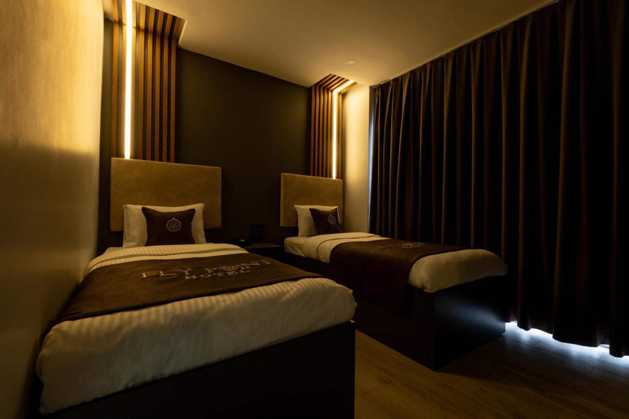 Fly Point Airport Hotel Arnavutkoy Exterior photo